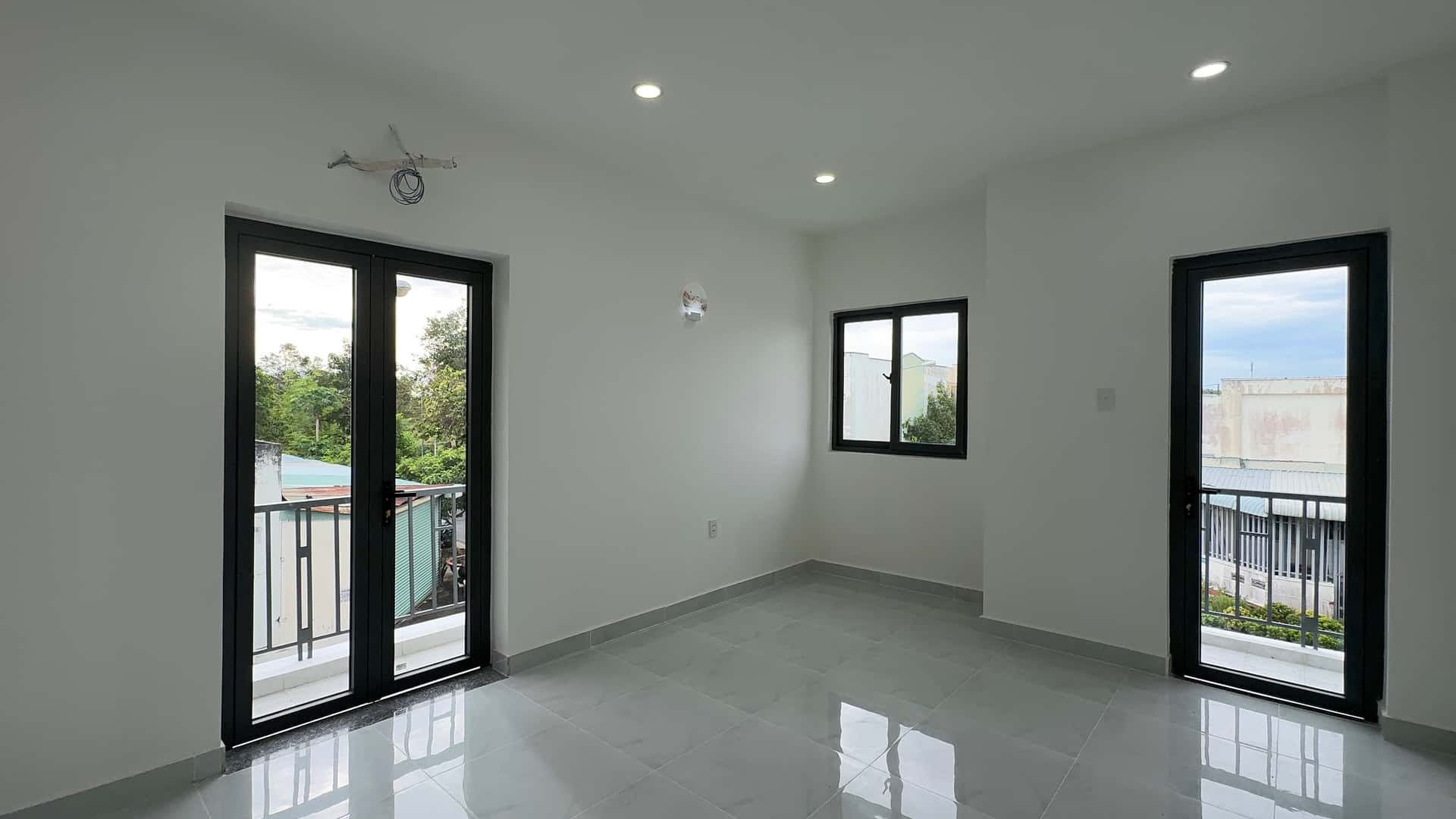 Nhà phố 1 trệt 1 lầu - Căn 24 - Khu A2