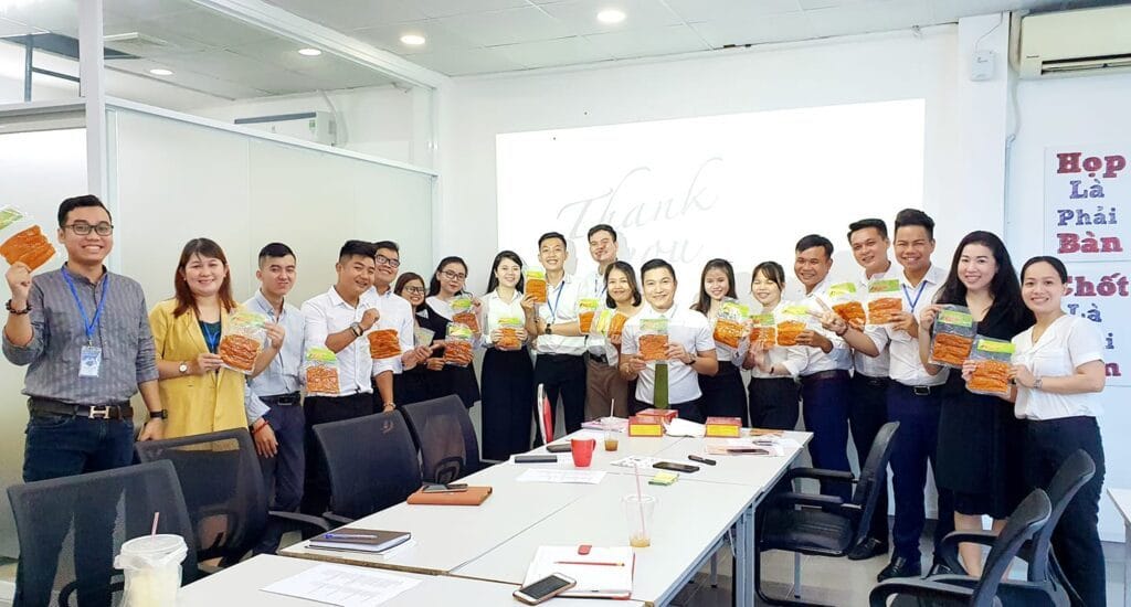 Không sợ mất, chỉ sợ không dám trao